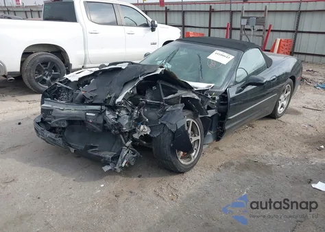 2003 Chevrolet Corvette from USA, damaged, VIN 1G1YY32G235128392